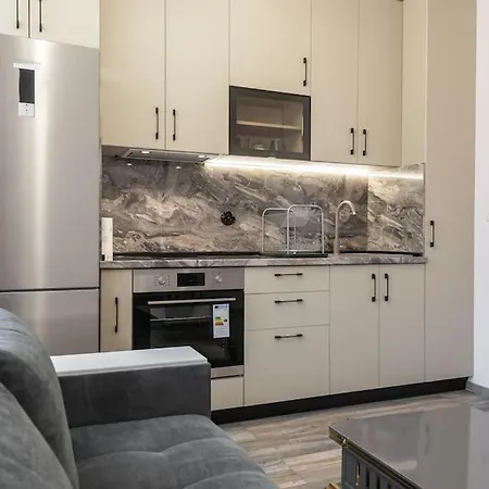 One Bedroom Flat In Bella Vita Complex Close To St Constantine And Helena * Várna